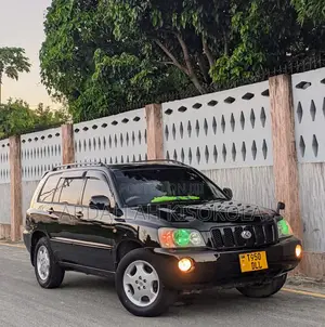 Toyota Kluger 2001 Black