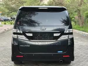 Toyota Vellfire 2010 Black
