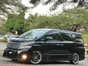 Toyota Vellfire 2010 Black