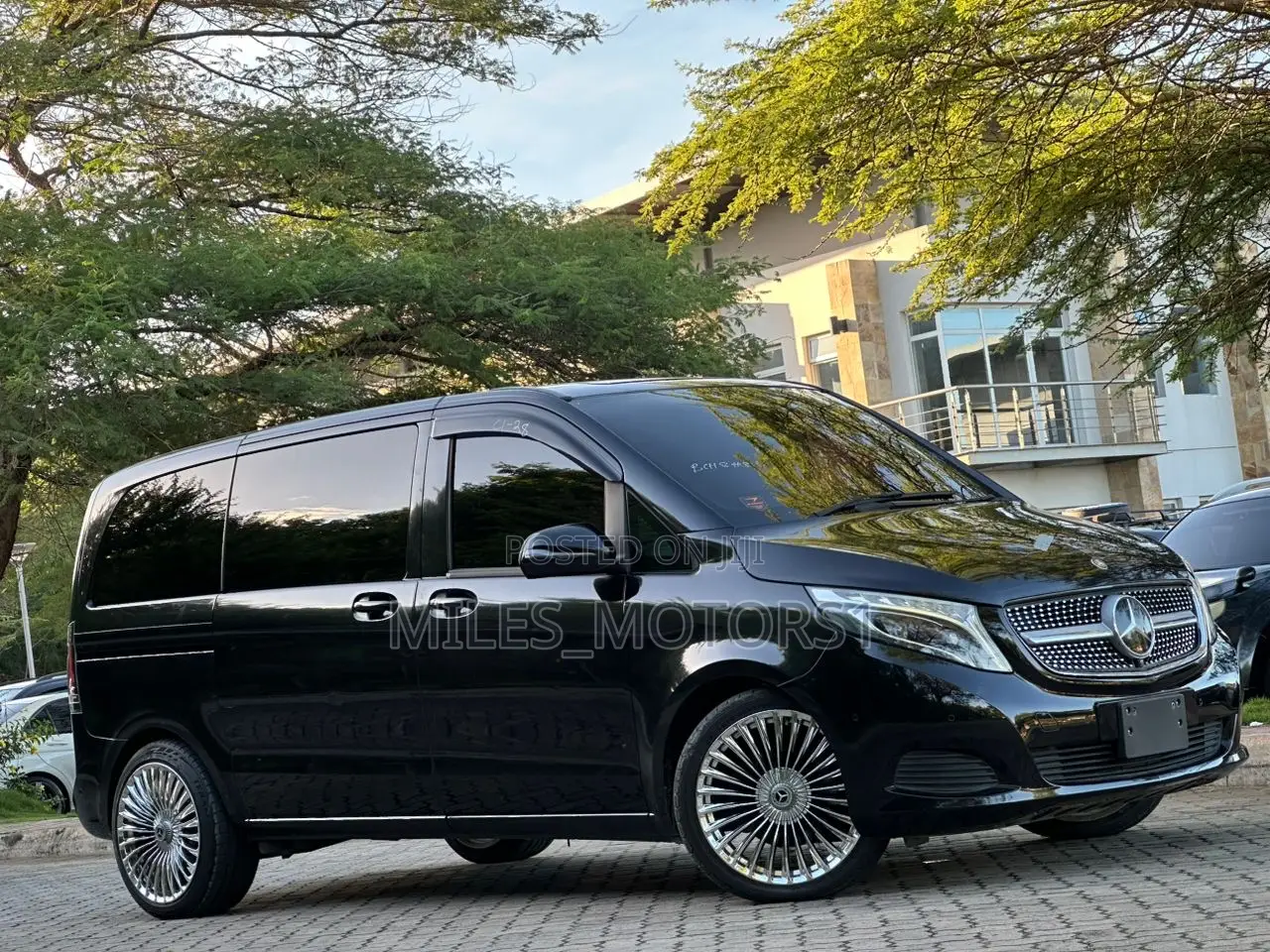 Mercedes-Benz V-Class 2016 Black