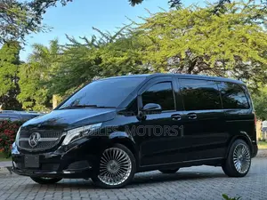 Mercedes-Benz V-Class 2016 Black