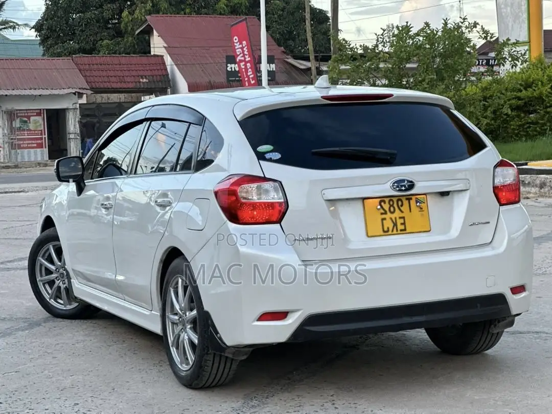 Subaru Impreza 2014 White
