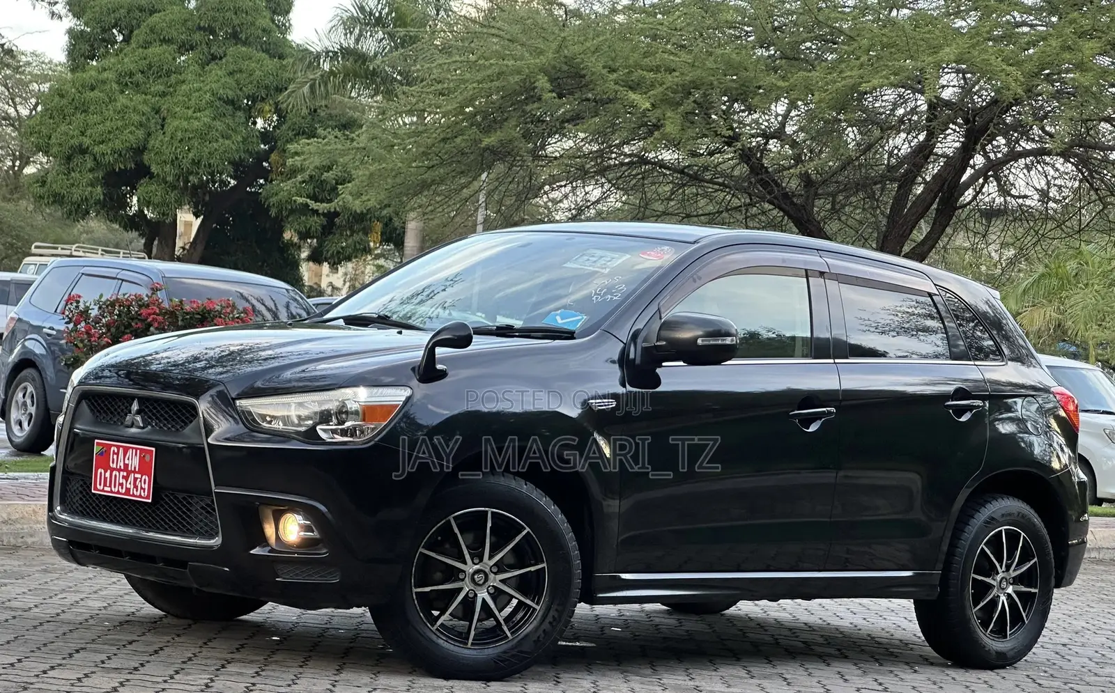 Mitsubishi RVR 2013 Black