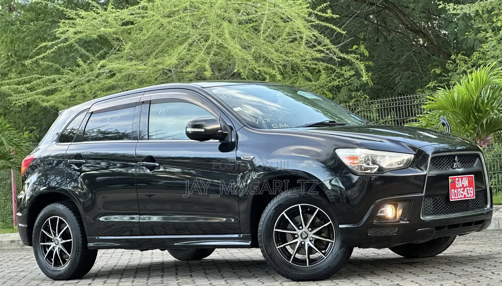 Mitsubishi RVR 2013 Black