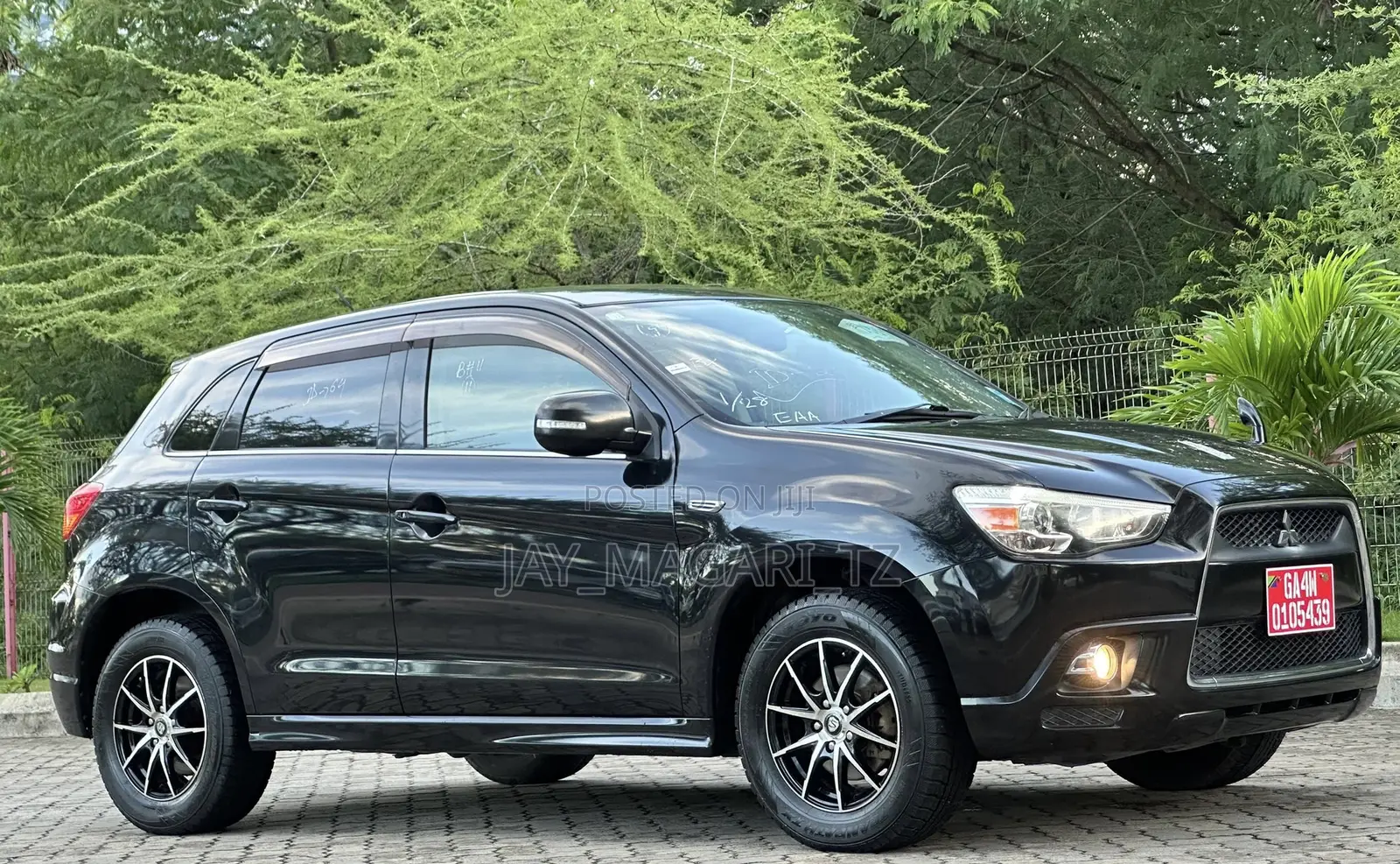 Mitsubishi RVR 2013 Black