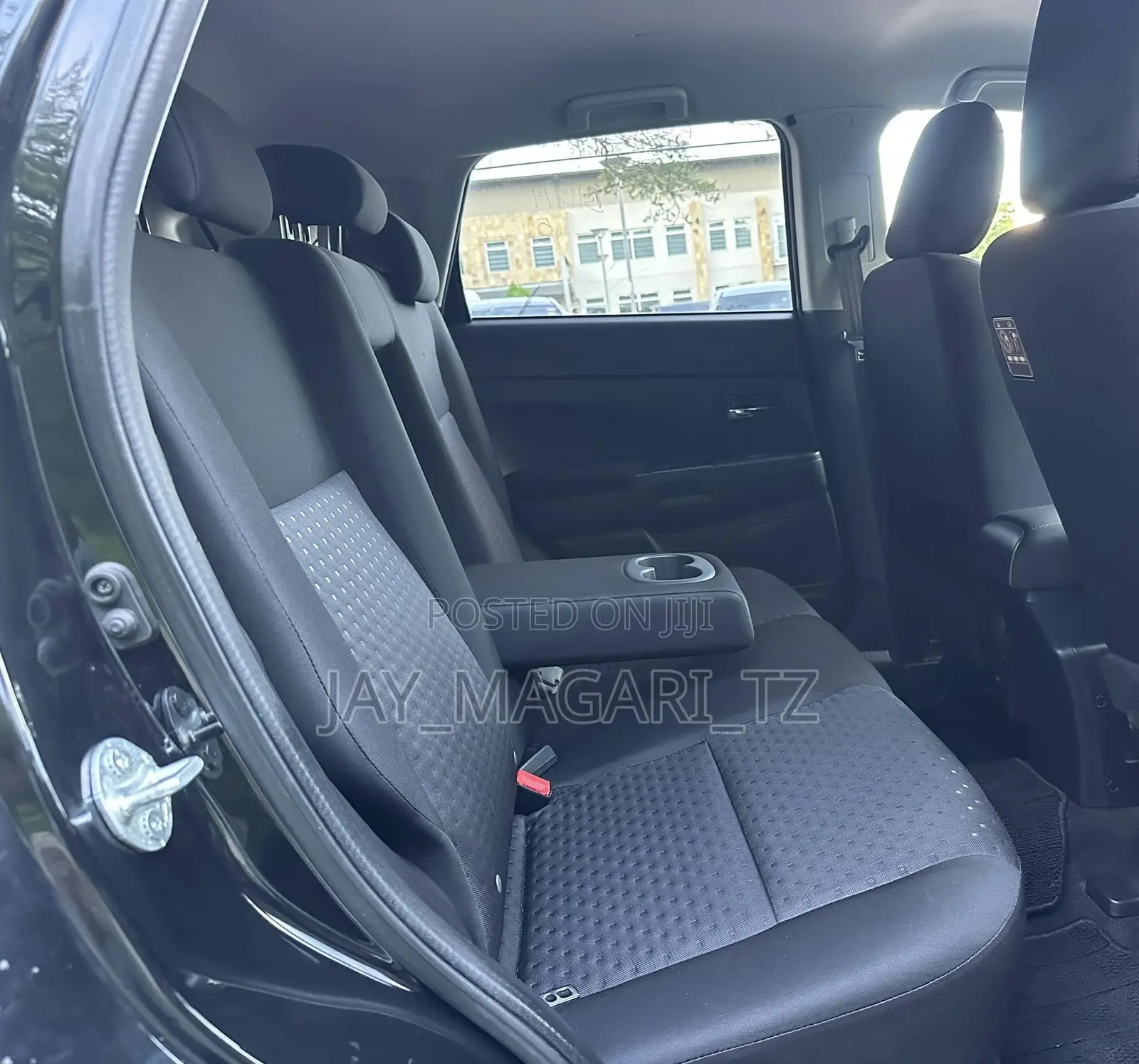 Mitsubishi RVR 2013 Black