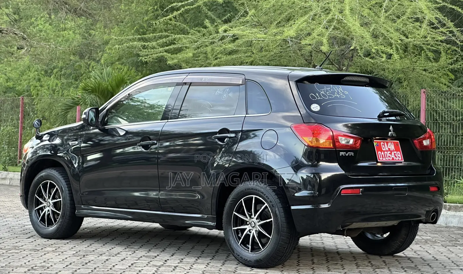 Mitsubishi RVR 2013 Black