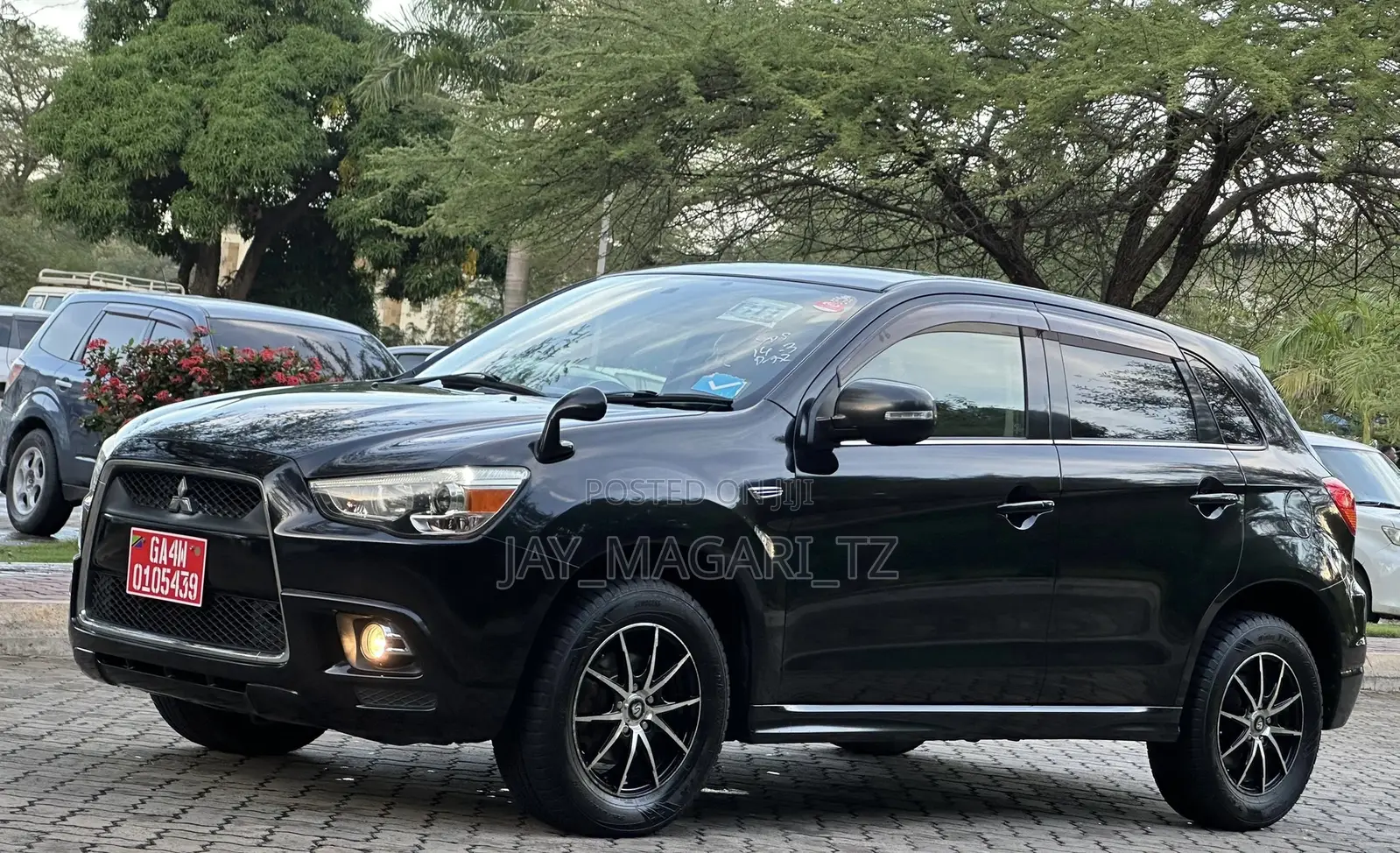 Mitsubishi RVR 2013 Black