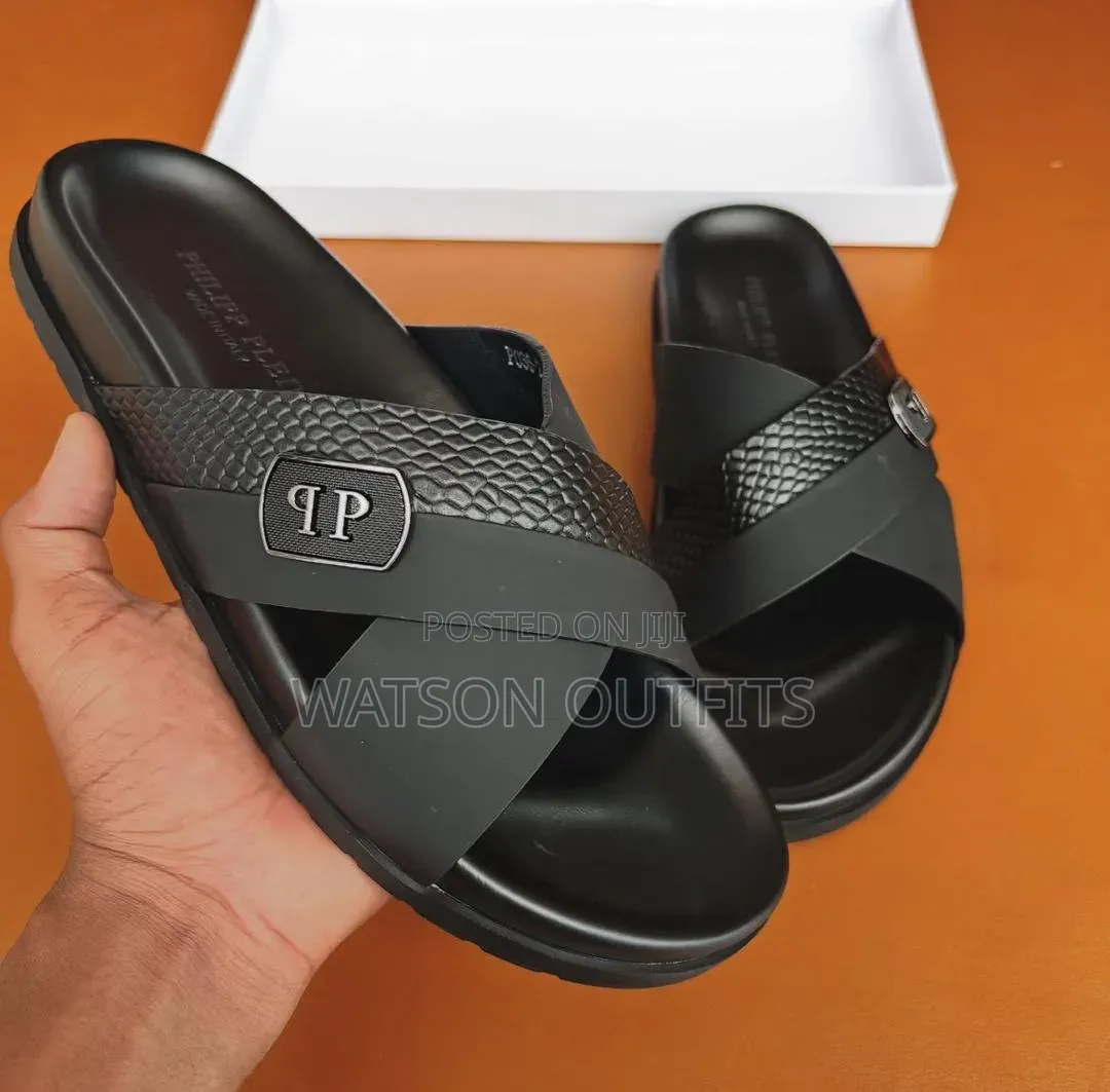 Men's Leather Sandals or Open Shoes Valentino Tomford Nicely Branded