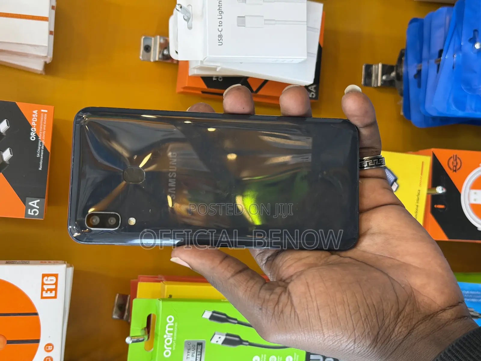 Samsung Galaxy A20 32 GB