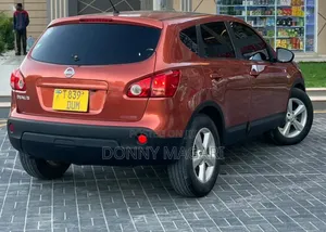 Nissan Dualis 2007 Orange