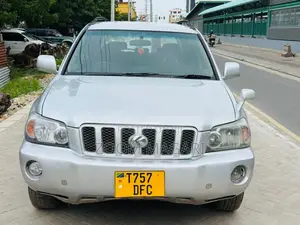 Toyota Kluger 2005 Silver