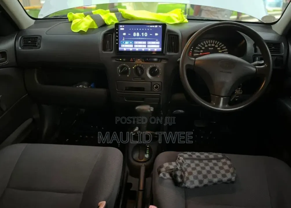 Toyota Probox 2004 Silver
