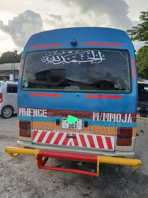 Toyota Coaster 2003 Blue