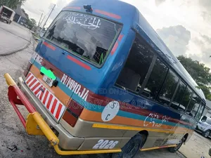 Toyota Coaster 2003 Blue