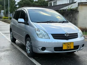 Toyota Corolla Spacio 2002 Silver