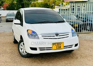 Toyota Corolla Spacio 2005 White