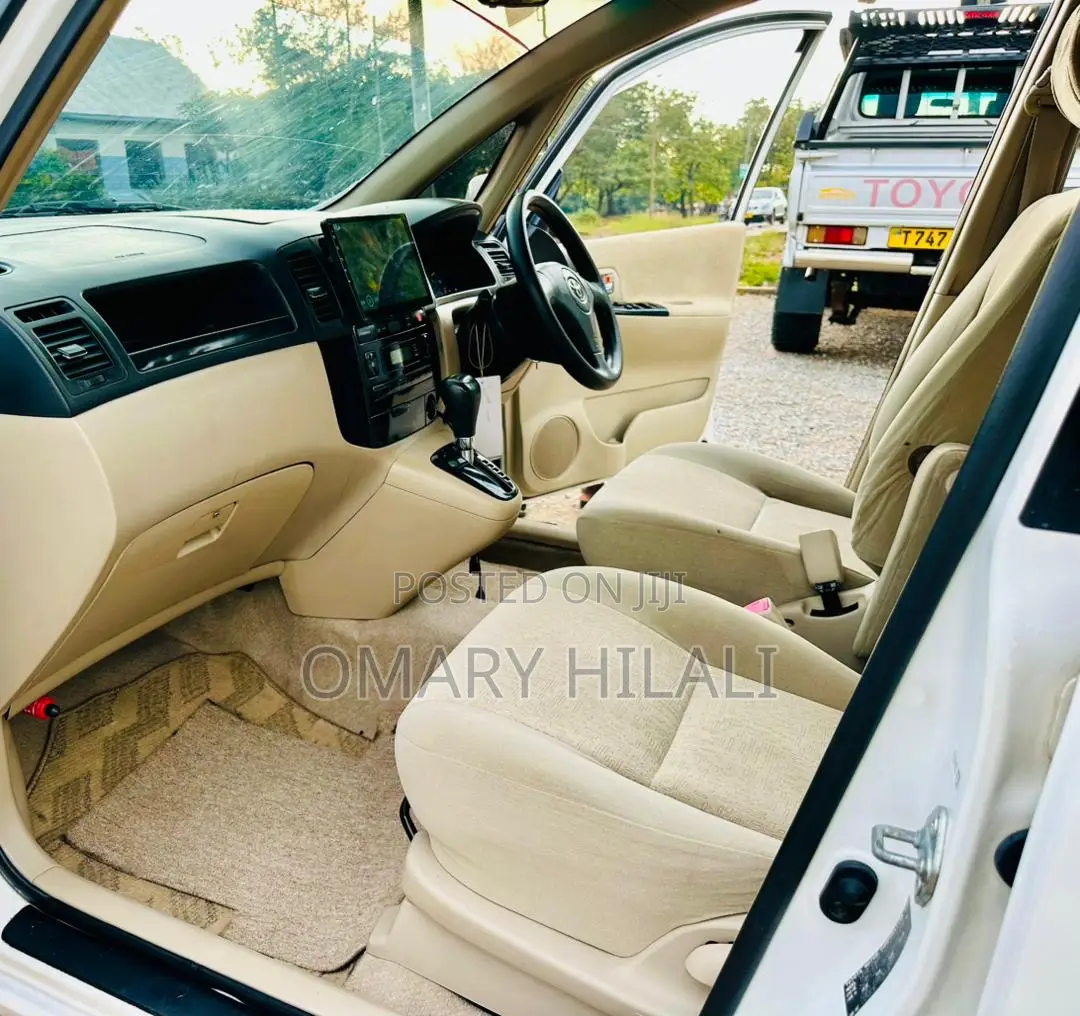 Toyota Corolla Spacio 2005 White