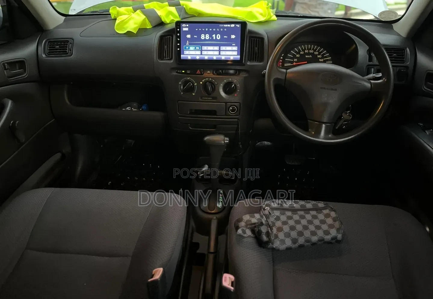 Toyota Probox 2004 Silver