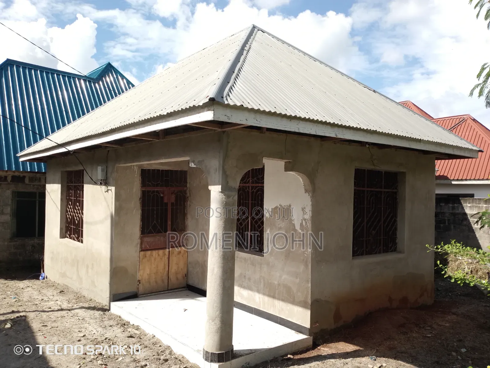 3bdrm House in Tanzania Daresalaam, Ukonga for sale