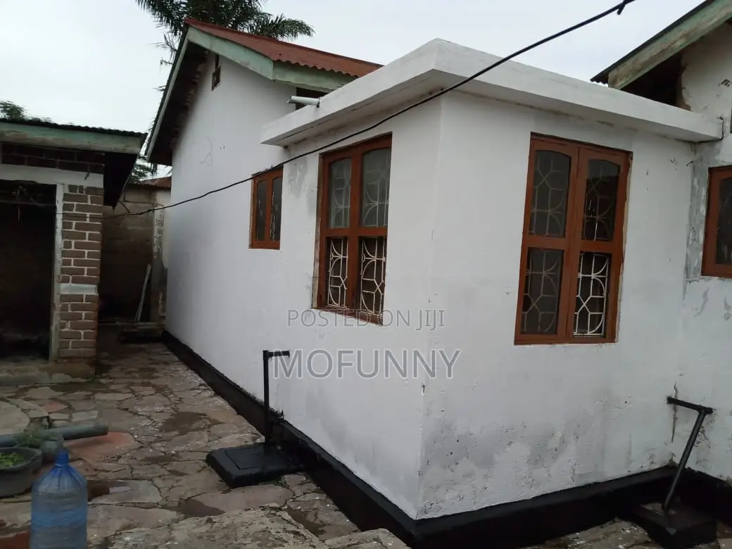 4bdrm House in Kirumba for sale