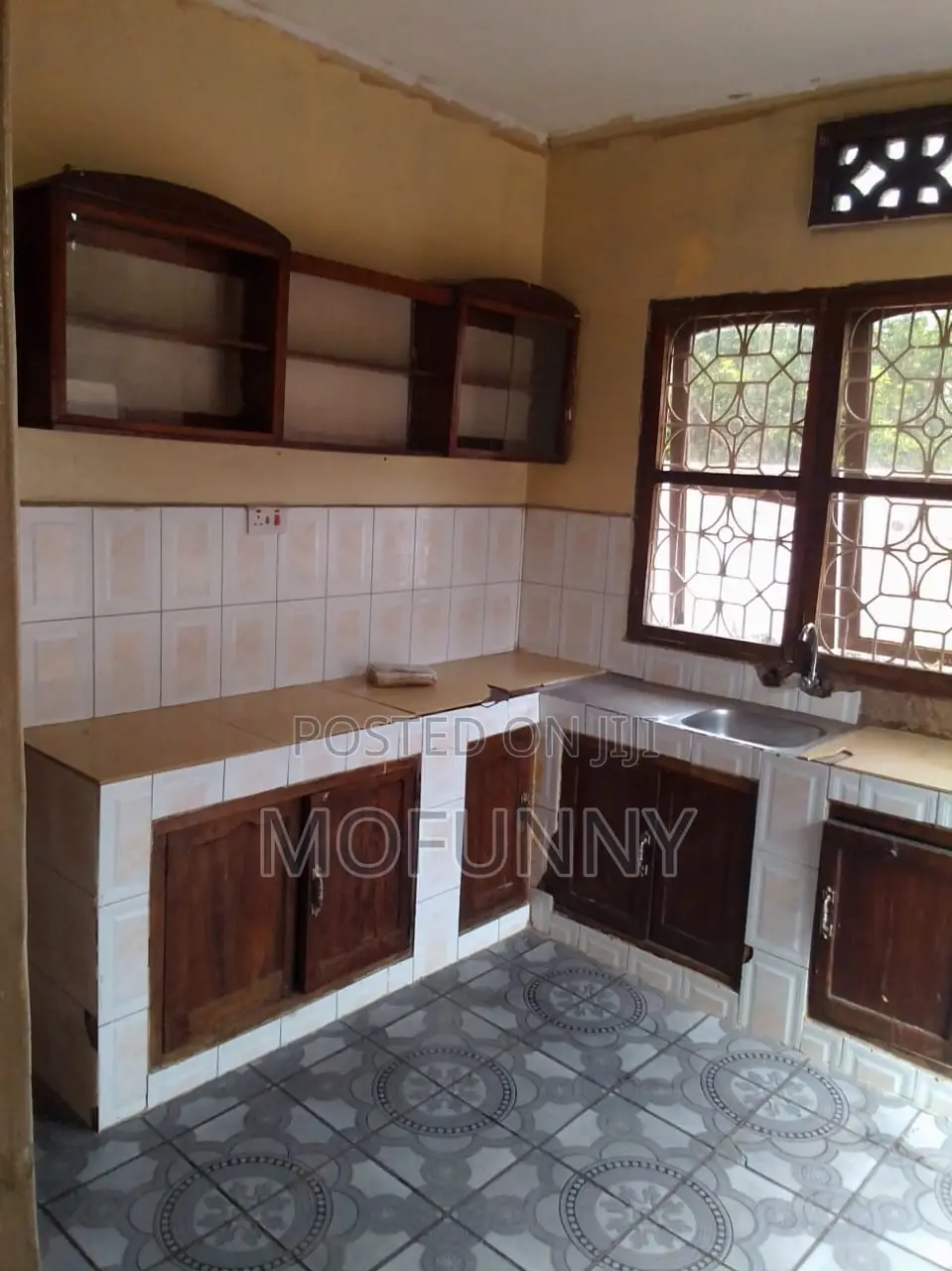 4bdrm House in Kirumba for sale