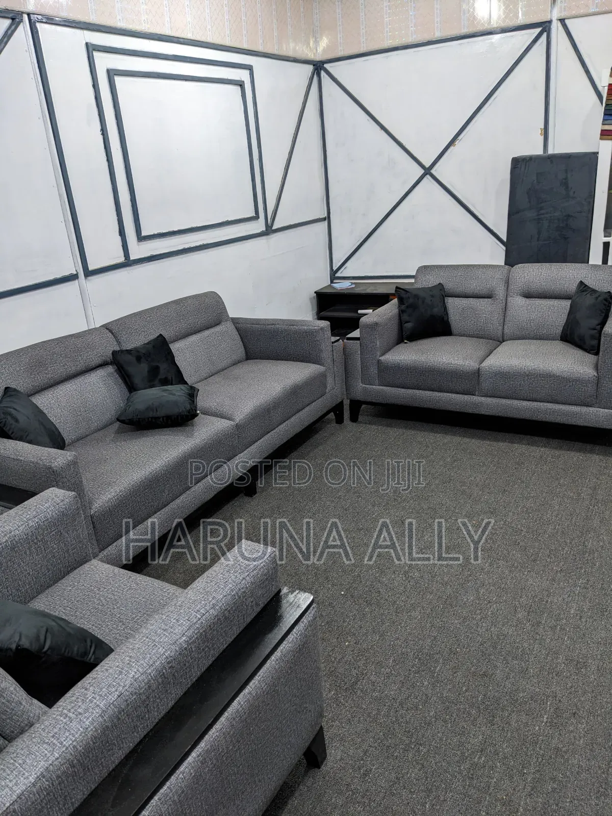 Sofa Ya Watu Sita