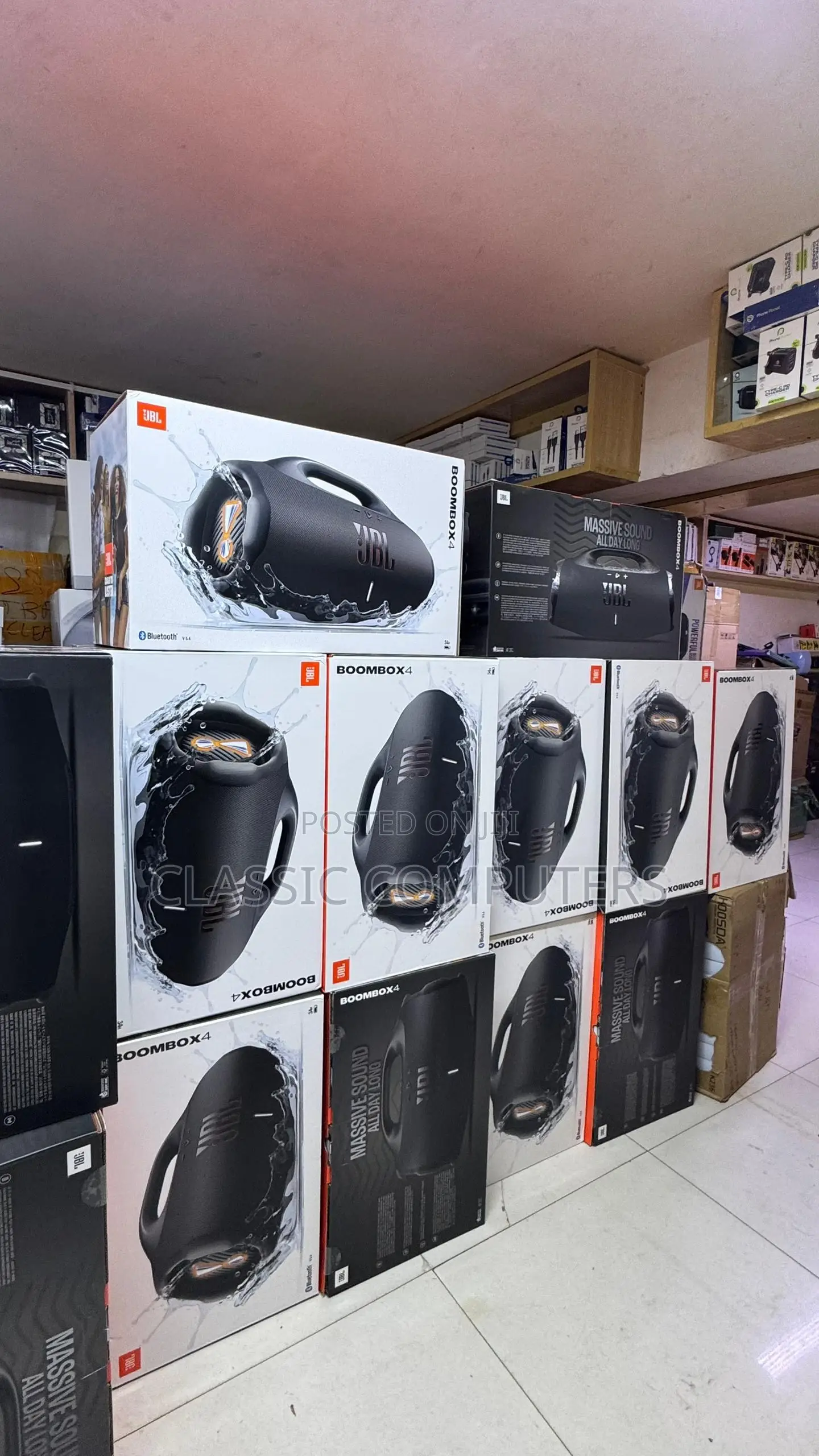 JBL Boom Box 4