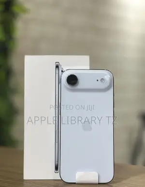 New Apple iPhone 17 256 GB Blue