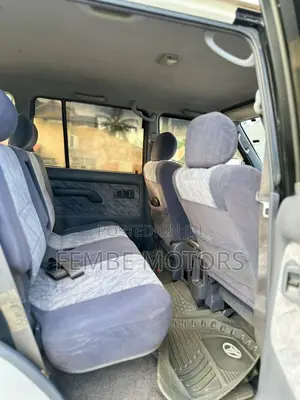 Toyota Land Cruiser Prado 2002 White