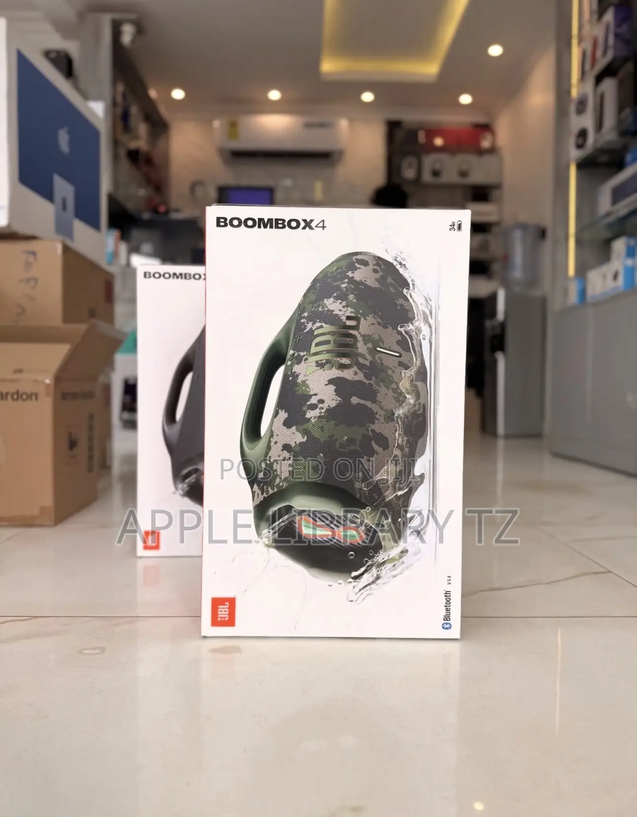 JBL Boombox 4