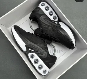 Men's Leather Sneakers or Shoes Nike or Airmax Nike Basically Nice