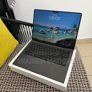 New Laptop Apple MacBook Pro 2025 M5 14-inch 16GB Apple M5 SSD 512GB