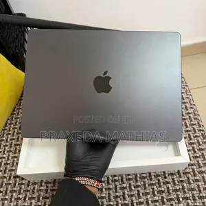 New Laptop Apple MacBook Pro 2025 M5 14-inch 16GB Apple M5 SSD 512GB