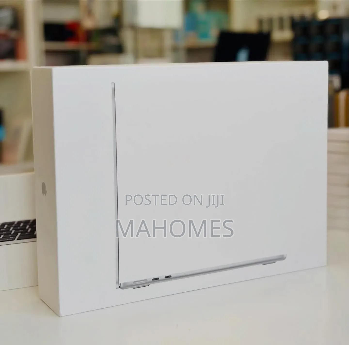 New Laptop Apple MacBook Air 2026 M5 13-inch 16GB Apple M5 SSD 1T