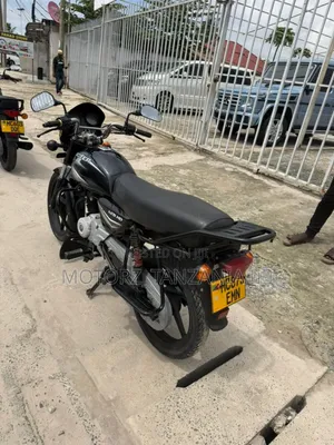 Bajaj Boxer 125 2024 Black
