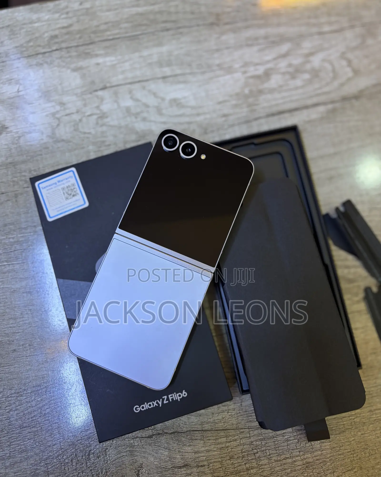 New Samsung Galaxy Z Flip6 256 GB Black