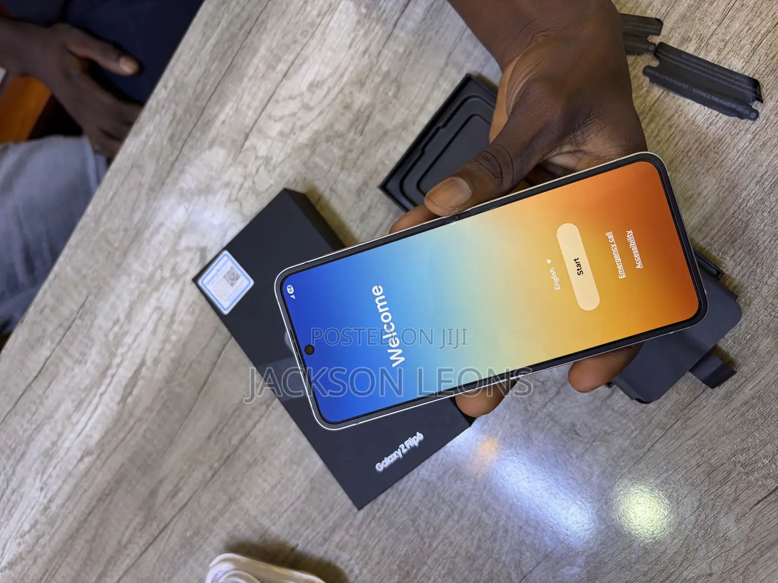 New Samsung Galaxy Z Flip6 256 GB Black