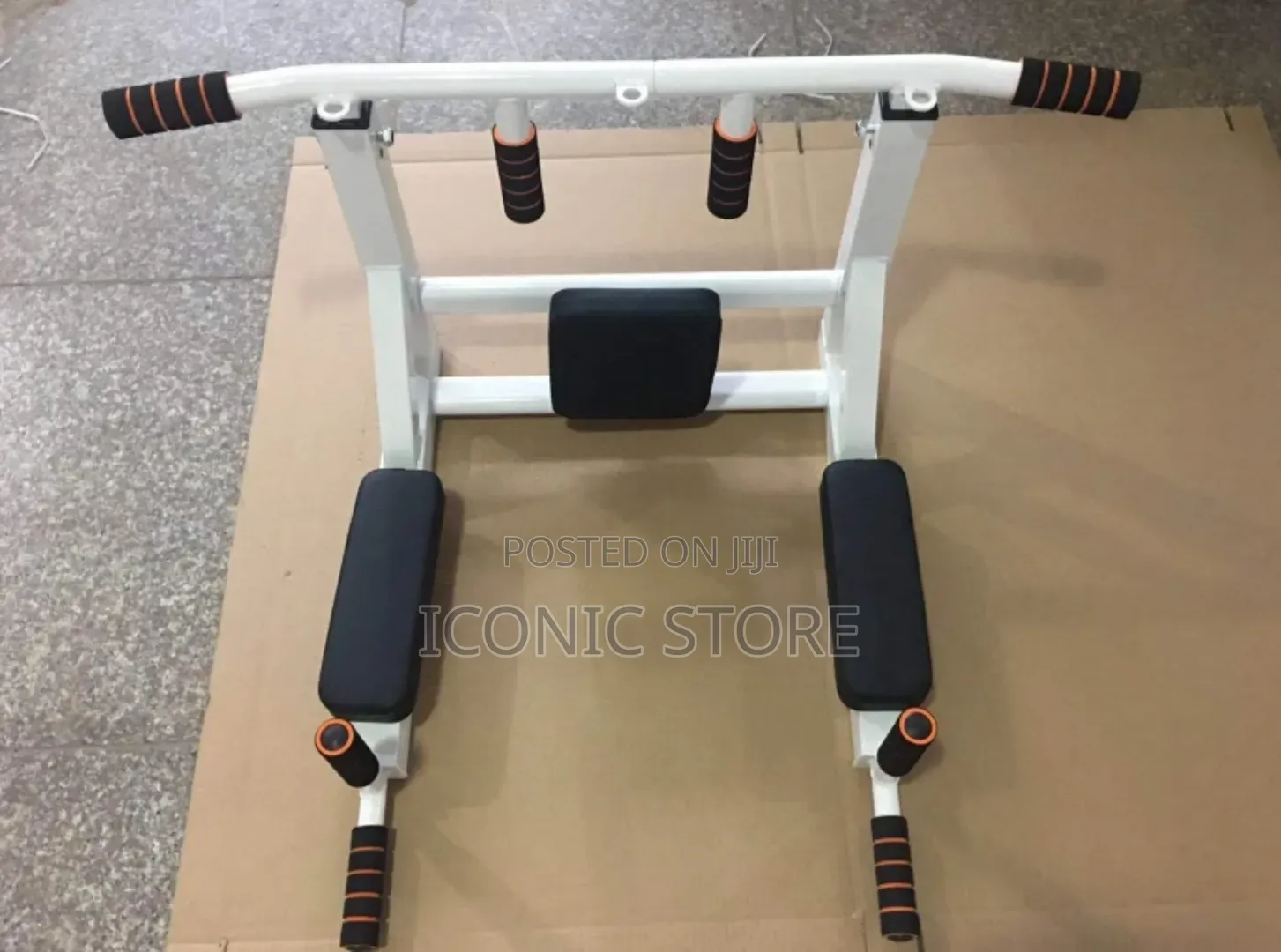 Pull Up Bar