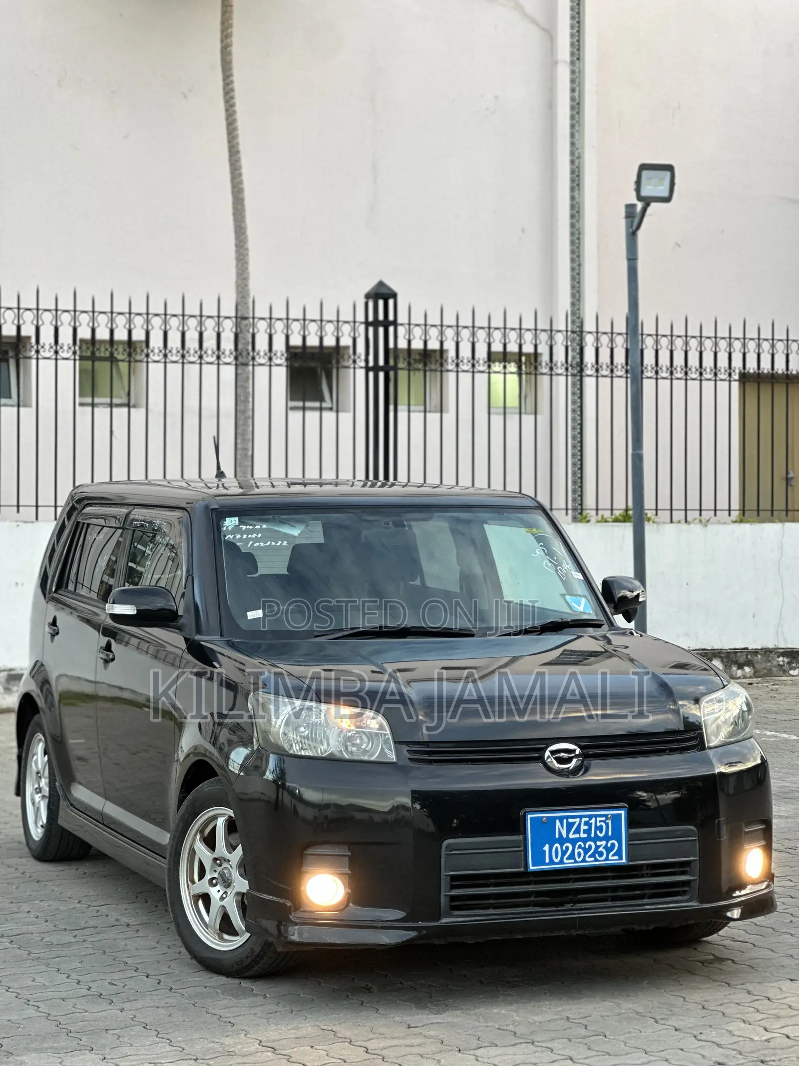 Toyota Corolla Rumion 2009 Black