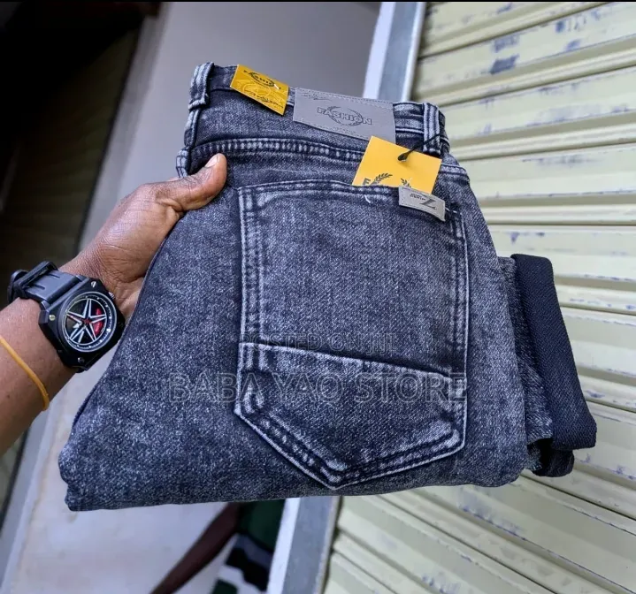 Quality Men's Stretchy Colorfast Jeans