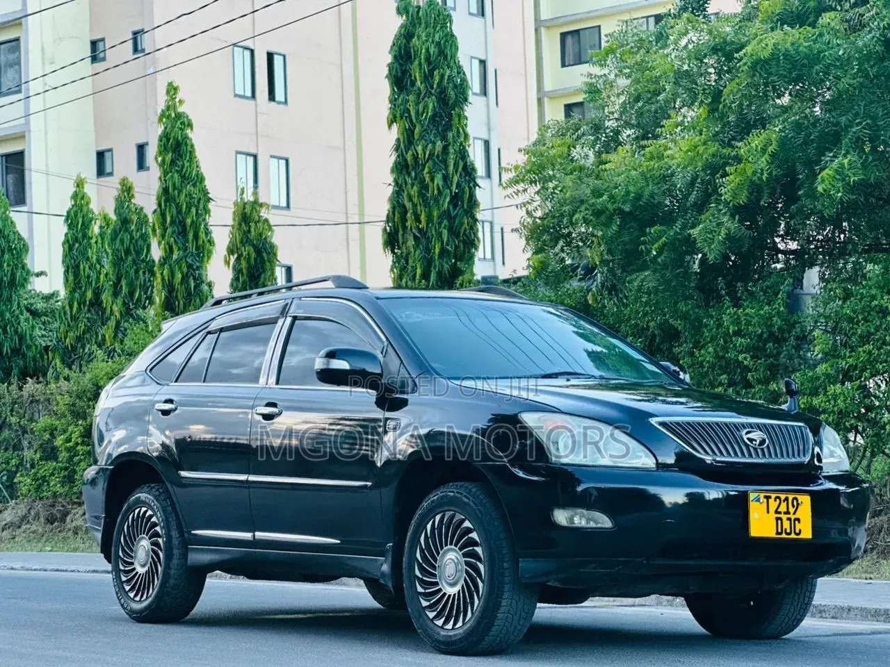 Toyota Harrier 2.4 2005 Black