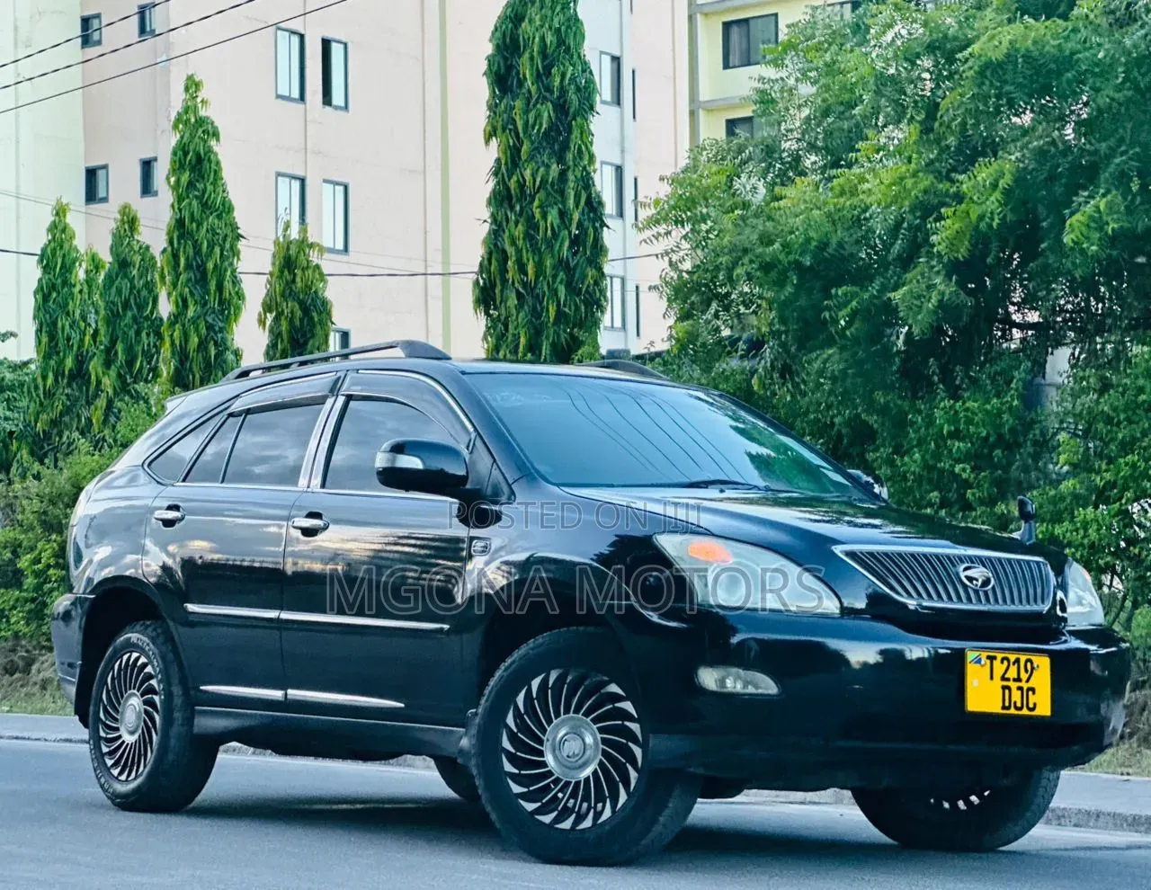 Toyota Harrier 2.4 2005 Black