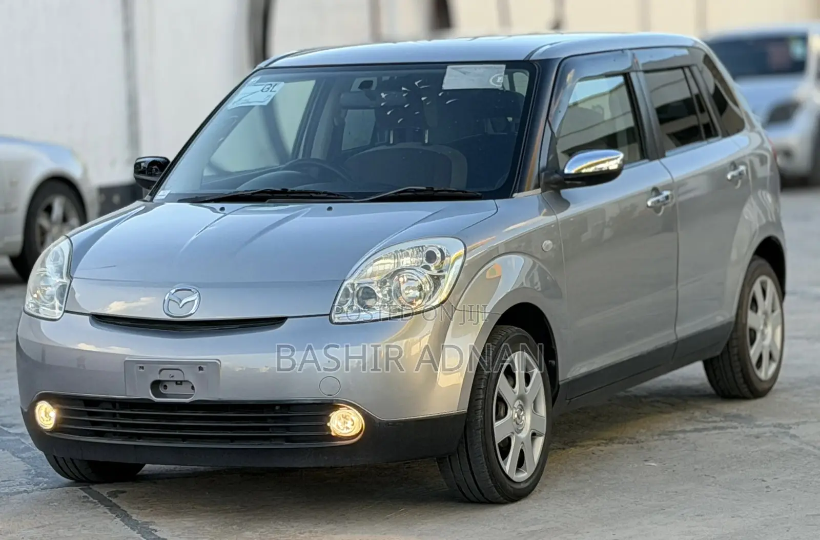 Mazda Verisa 2011 Gray