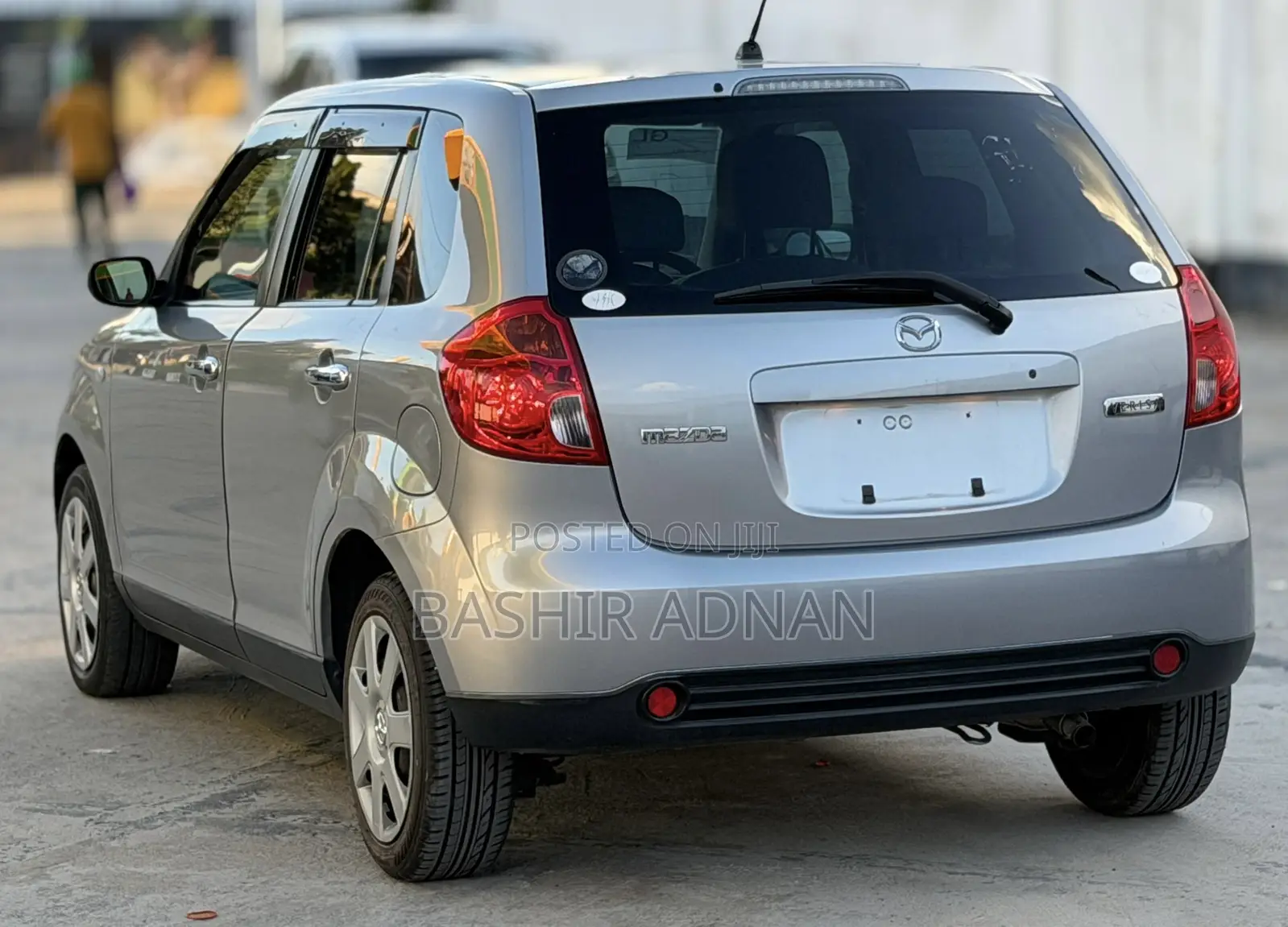 Mazda Verisa 2011 Gray