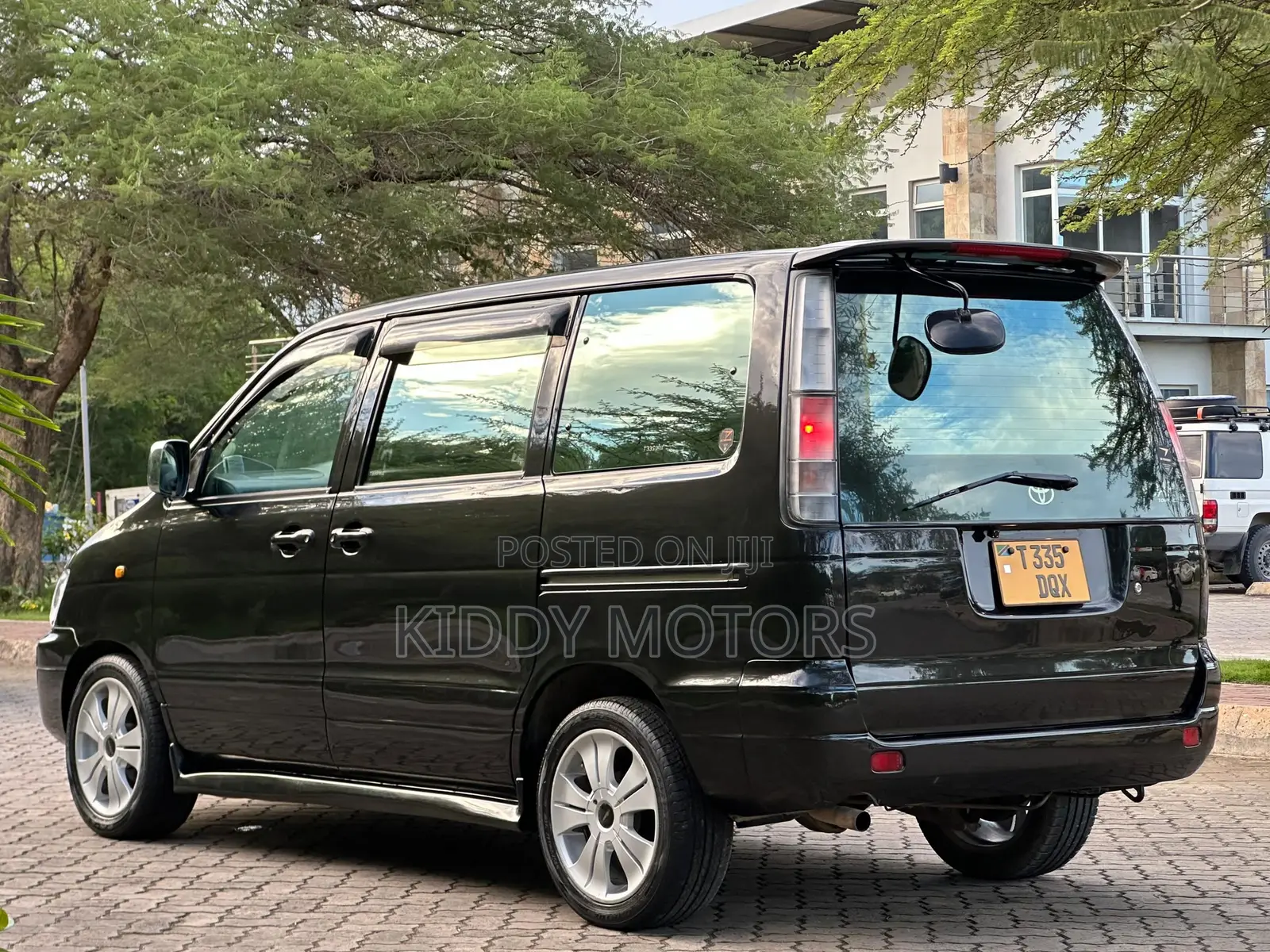 Toyota Noah 2001 Black
