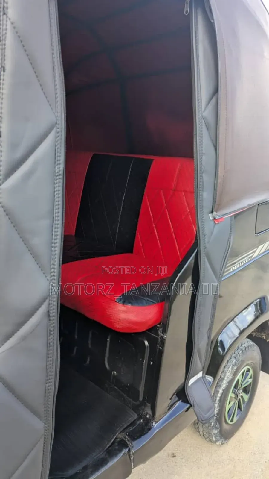 Bajaj Avenger 200 2021 Black