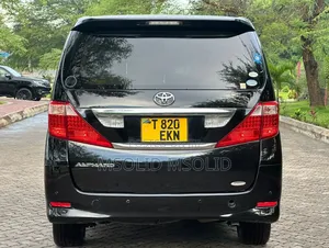Toyota Alphard 2010 Black