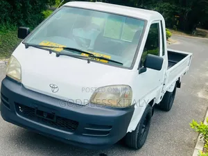 Toyota TownAce 2003 White