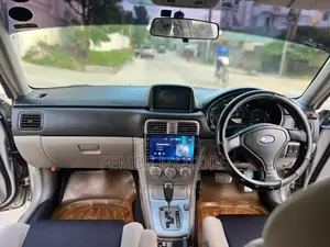 Subaru Forester 2004 Silver